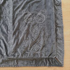 Original Lovesac Throw Blanket Fleece 56”x62” Gray Owl Embroidery